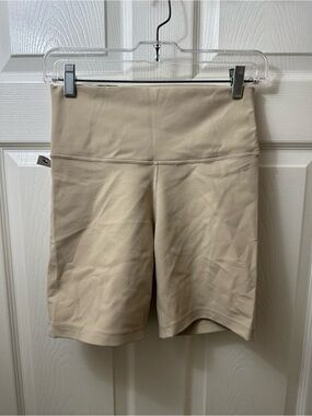 2 Pair!! See all pics

TNA Atmosphere Shorts Medium